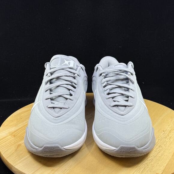 A\'One Wolf Grey/White-Grey Size 10.5W/ 9M HQ8500-002 Basketball Shoes Brand New main image 6